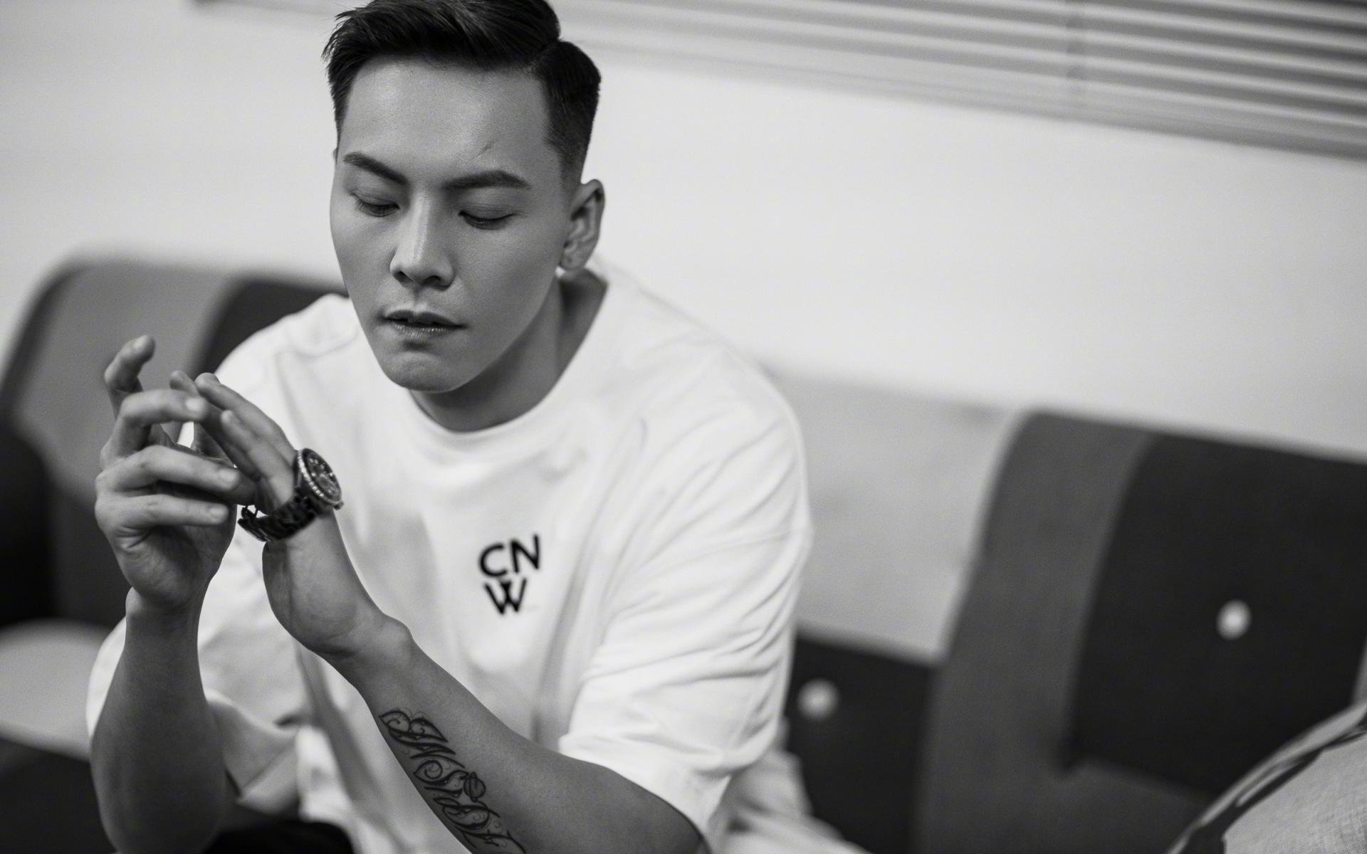 FB体育官方-中超联赛中国女足逆袭 球迷为拼搏精神点赞，中超女足联赛2021